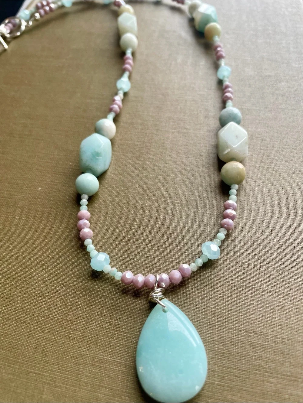 Pastel Mint Teardrop Necklace & Earring Set - Women Jewelry